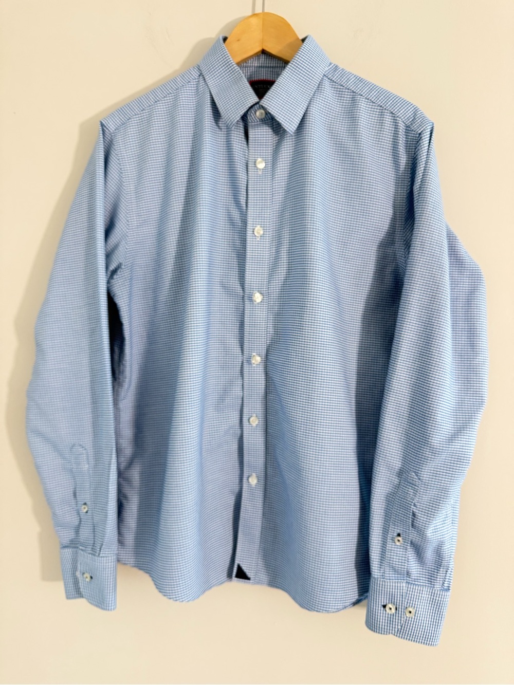 UNTUCKit Wrinkle Free Mens M Blue White Button Down 100% Cotton Shirt Casual
